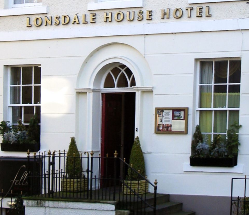 Lonsdale House Hotel