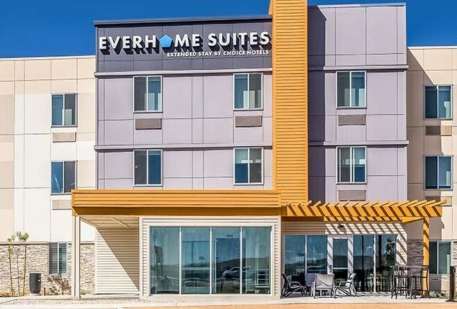 Everhome Suites