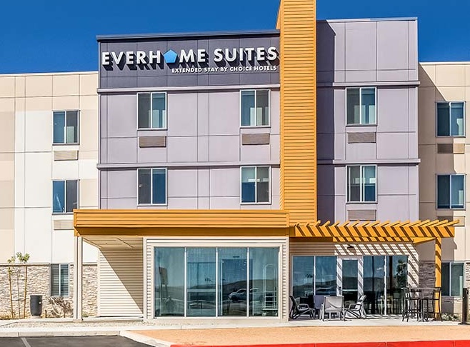 Everhome Suites