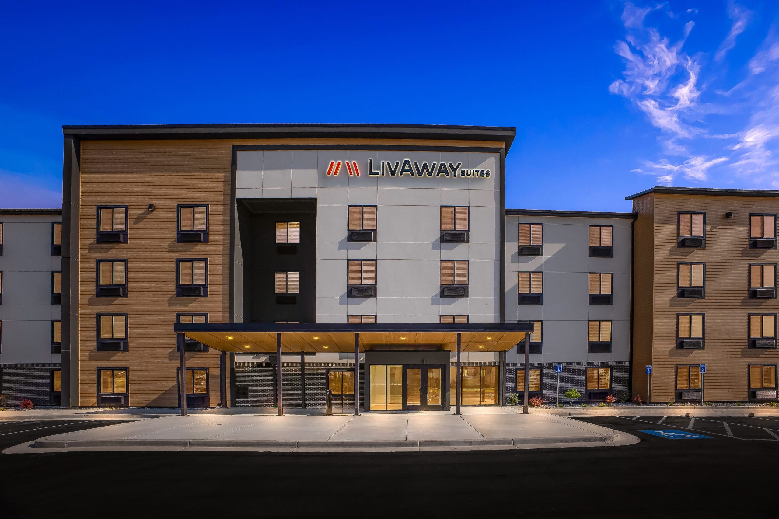 LivAway Suites Glendale