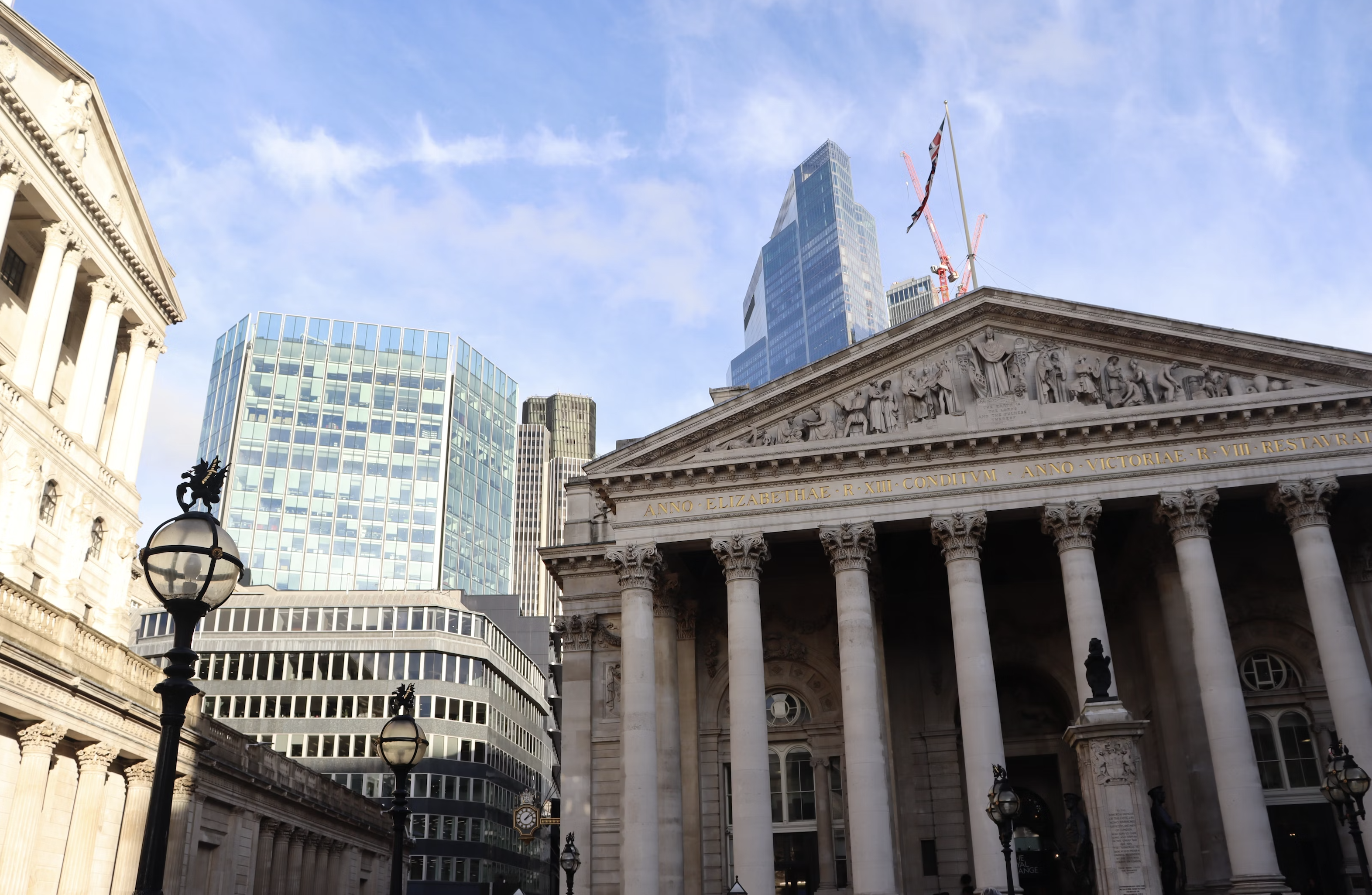 Bank of England cuts interest rates by quarter point
